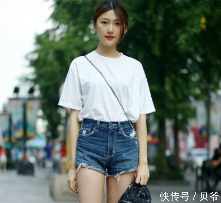 街拍美女，小姐姐，看一眼就让你欲罢不能，你喜欢哪个