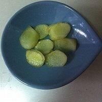 肥胖原来是肠道在捣鬼?早起一杯水，减肥治便秘，祛痘消斑!