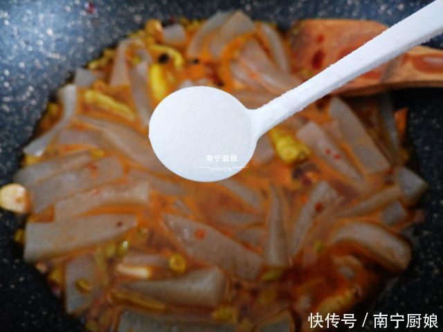 这东西女人不吃就亏了,不仅开胃下饭,还能刮油