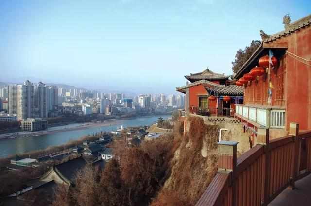 甘肃敦煌通高铁 ▏对于有西北梦的人来说，一件让人欣喜若狂的事