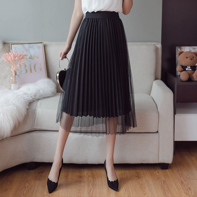 女人过了40岁!就这么穿，尽显优雅成熟美