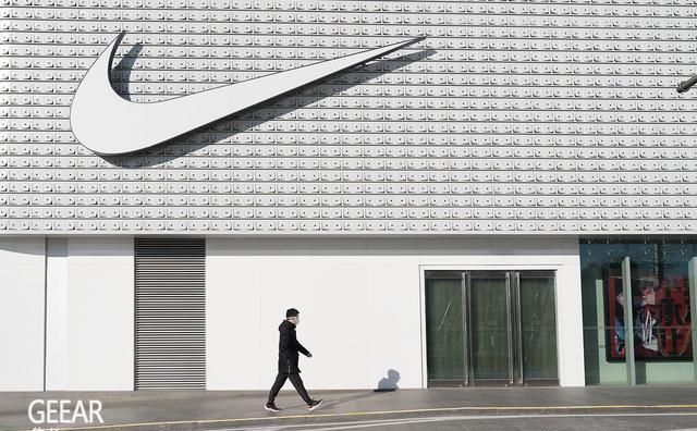 『球鞋』Nike捐出3万双球鞋,藏在其中的贴心设计令人动容