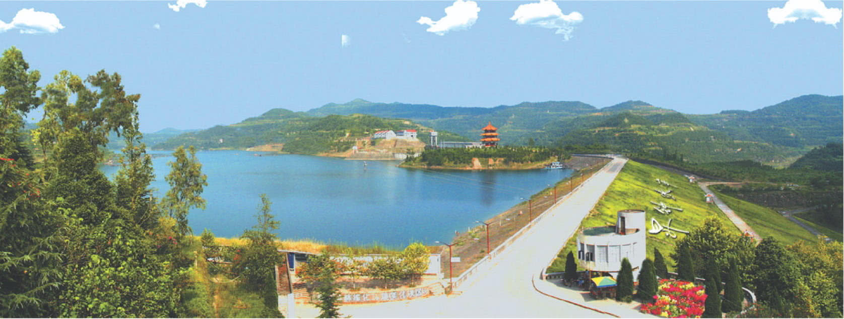 中国西南最大人工湖，有13亿立方米库容，是4A景区，全天开放