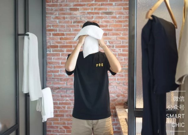 第一眼惊艳的T恤，穿过后才敢夸!