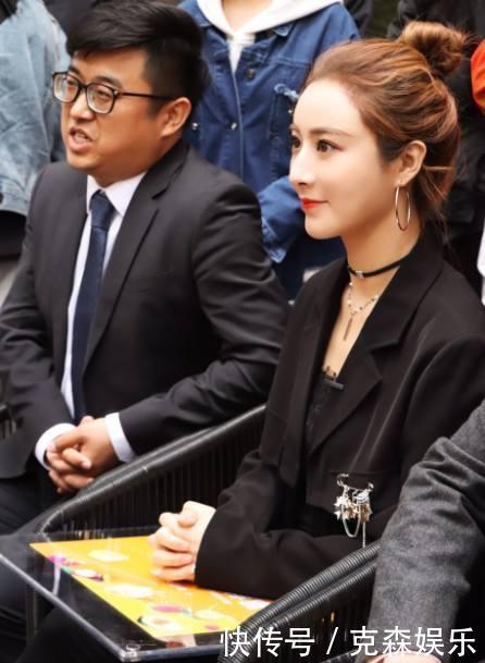  「年收入」李佳琦薇娅年收入被认证李佳琦收入30亿，看到薇娅后粉丝沉默了