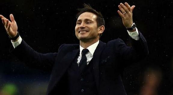 情深义重！兰帕德无视外界议论纷纷：穆帅仍十分特别！