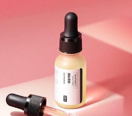  肌肽：HFP的产品你会选吗？寡肽原液乳糖原液肌肽原液，美白抗痘都有效