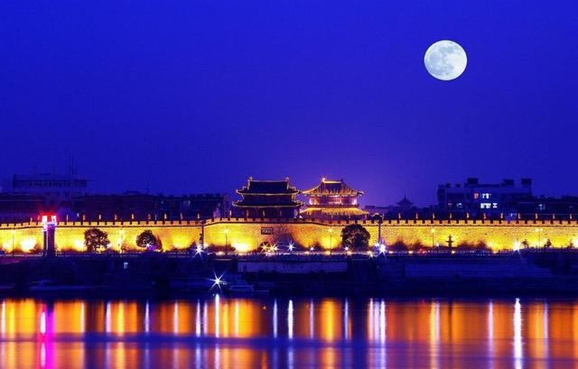 中国下一个“武汉”，荆州和宜昌无缘，而是这座号称华夏第一城池
