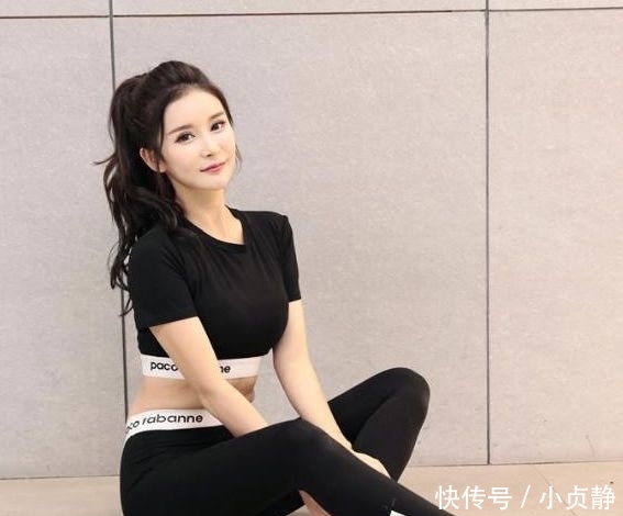  『美女』丰满的打底裤美女，举手投足间尽显女性韵味！多肉才是真的美