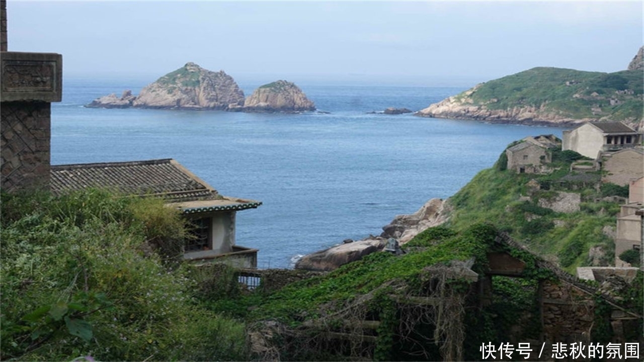 究竟发生什么让村民集体搬迁往日的富裕小镇，现在成为“鬼村”