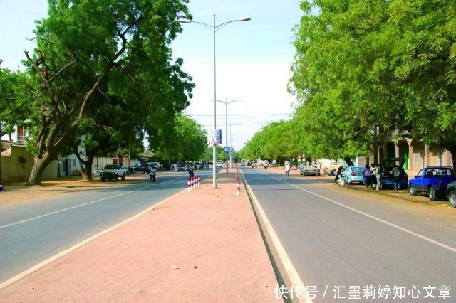 全球最无希望国家，遍地黄沙资源匮乏，唯一湖泊正在快速干涸