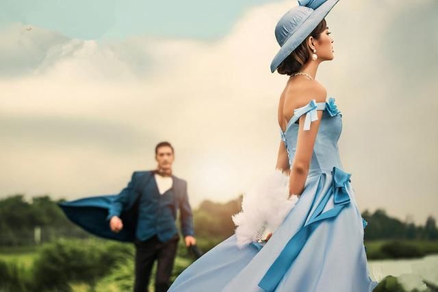 揭秘法国女人的浪漫穿衣搭配！很简单很容易学