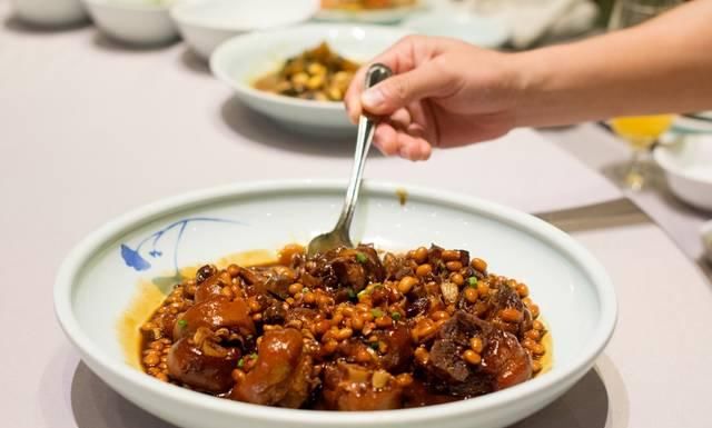  「粤菜」江苏扬州旅游，船娘个个貌美如花，淮扬菜比粤菜还好吃！