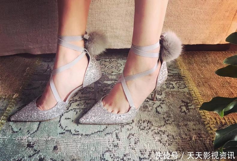 你和女神之间只差一双合脚的高跟鞋！穿对了，纤纤玉足别样美
