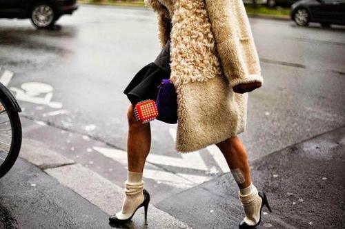 高跟鞋和袜子组CP, 你没穿过的不代表不时尚，还不进来看看