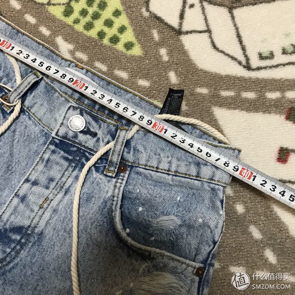 服饰快消品 篇七十五:Zara 破洞装饰牛仔百慕大短裤晒单