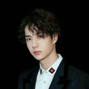 王一博与富二代相恋?经纪公司出面辟谣