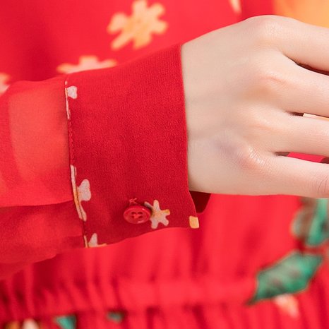 去年的秋装配不上今天的我，这几款秋裙洋气减龄，哇噻!太美了