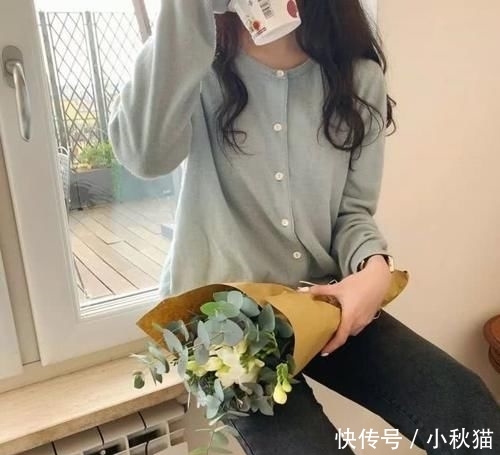  [色奶奶衫混搭]2020年穿“奶奶衫”的你，真的美炸了！