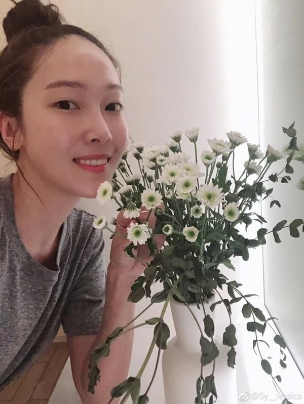 杨幂之后郑秀妍的发际线也掉线了？行走的发型教科书就这么凉凉了