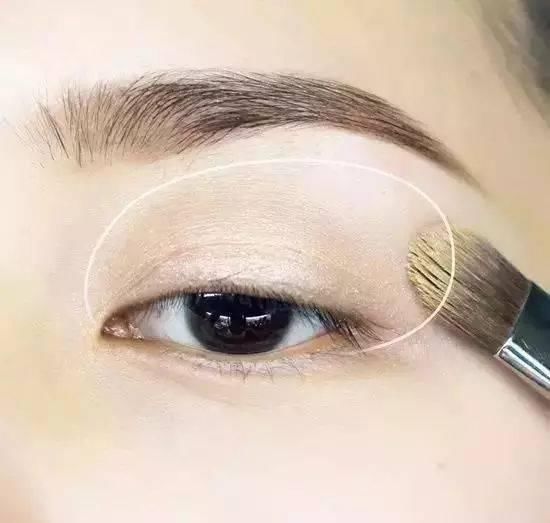  「淡妆」恰当的淡妆化妆步骤 教你迅速画好极致自然妆