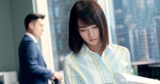 蓝红和罗槟之间