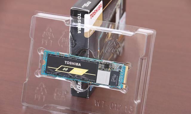  『值得一提』老机箱新折腾，分享一台最近完成的 M-ATX 主机