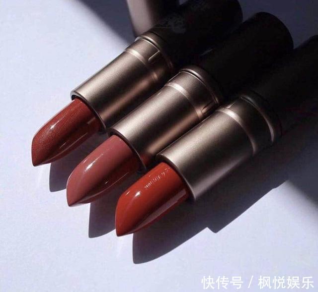  『彩妆』泰国除了好用到可全套入的彩妆之外，还有这些小众香氛也很好买！