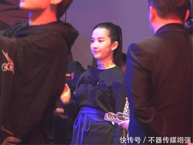 刘亦菲广告中国风