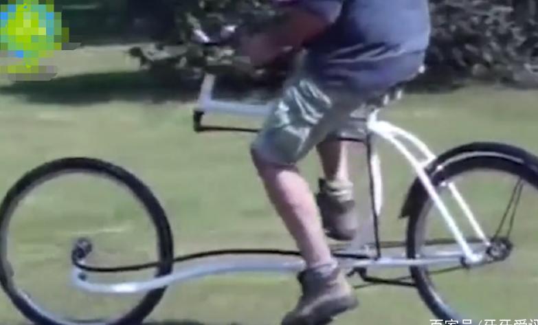 最“奇葩”自行车，车身仅两根钢管，看转弯那一刻网友：没想到！