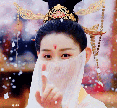 『依依』长开了的蒋依依惊艳到“抢”女主风头!19岁的她会是新一代“国民闺女”吗?