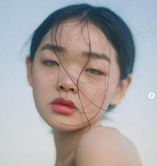 女生■“越长越大方”的女生,一般都有这“3标志”,难怪异性缘爆棚!