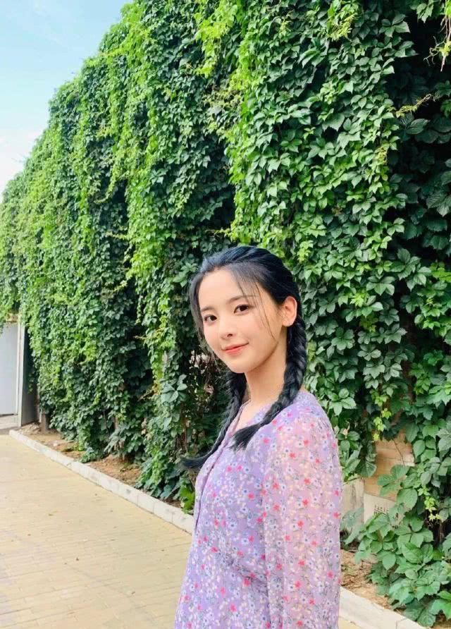  牛油果：牛油果绿OUT！今年必火的“香芋紫”，美！炸！了！