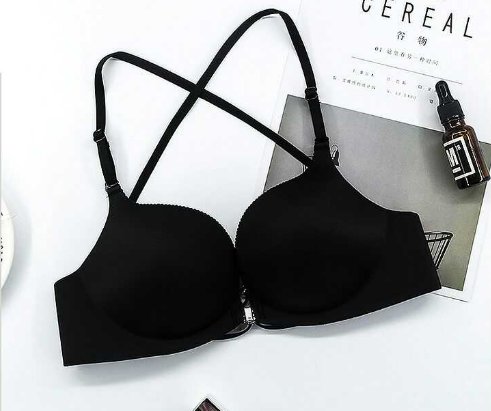 为什么香港女人都只对“前扣式文胸”情有独钟?