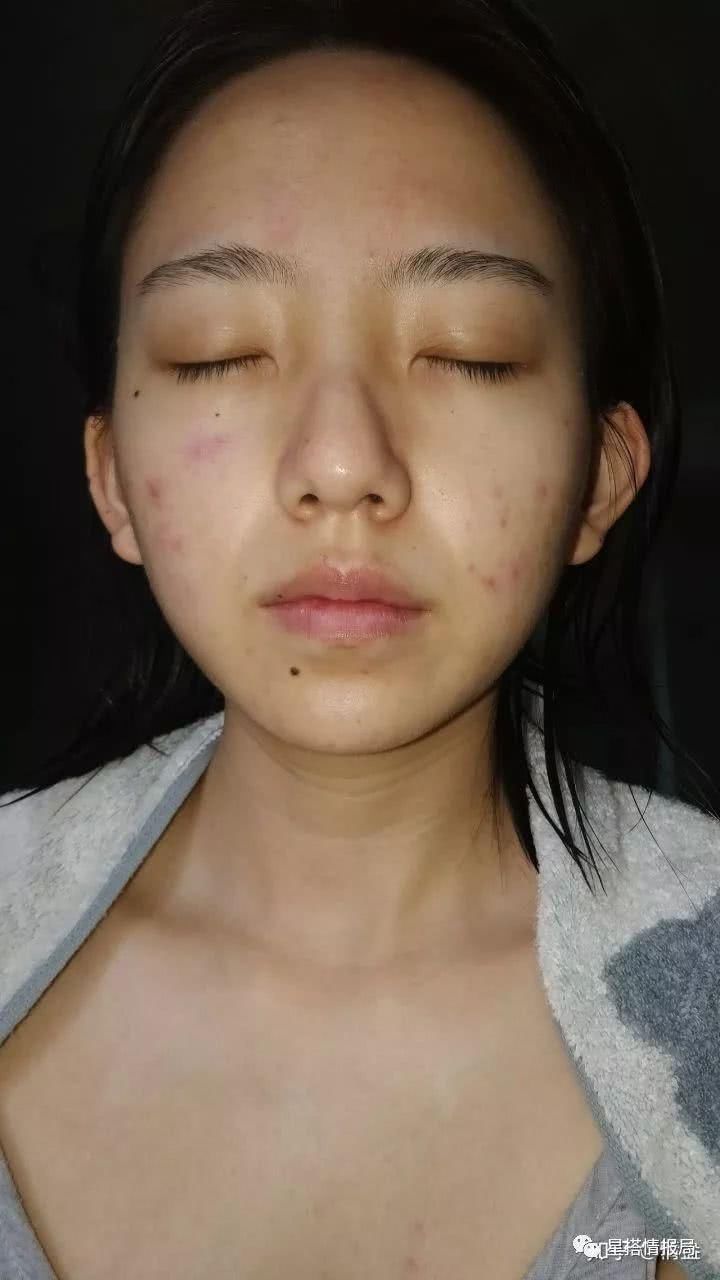 有没有化妆和素颜差别很大的，朋友没有认出来的故事?