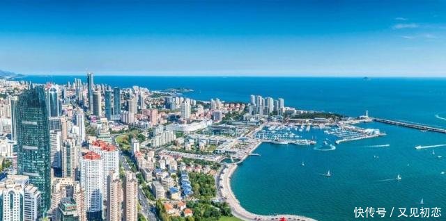 曾经实力相当的两座城市，为什么大连比青岛落后了呢