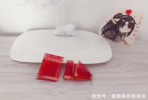  「动手做」自己动手做蝴蝶结，新款式又来了，这次的是不是更漂亮？