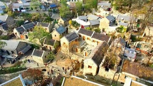 飞跃雪野！济南有个充满神奇传说的古村落 还位于悬崖峭壁之上！