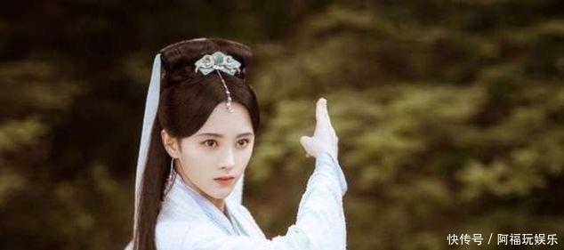 「影视剧」鞠婧祎撞型郑爽?人气不行颜值抵上,影视剧排行也仅次于杨紫