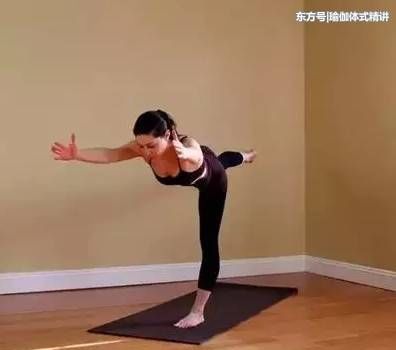 瑜伽让你从短粗腿到大长腿 但你得这么练