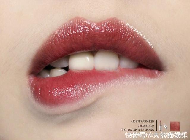「质地」Mac,KIKO,卡拉泡泡平价彩妆品牌中,价格适中又显白的口红色号