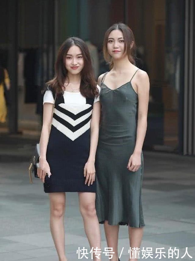  [气质]连衣裙带着一点浪漫的气息，看起来也非常的美丽大方