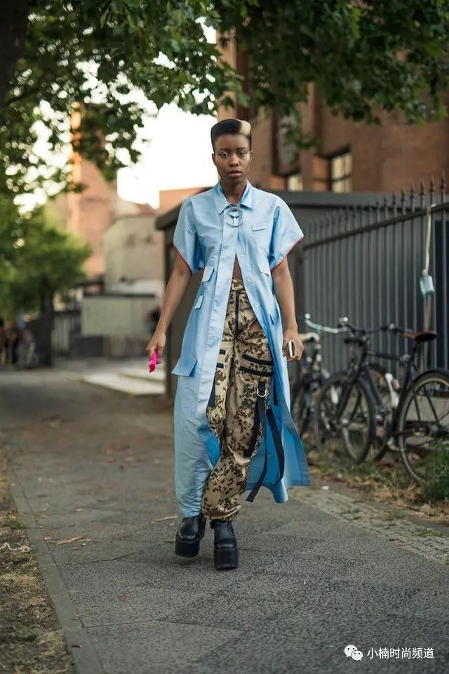 跟随德国女人的脚步，穿出颠覆着装法则的强势风格