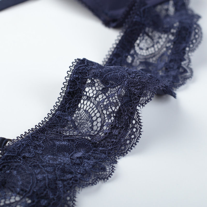 姐姐胆子真大，贴身竟穿“清凉T裤，性感炸裂，姐夫眼睛都看掉了