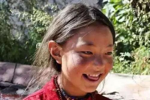 去西藏旅游，当地人对你吐舌头，你知道这是什么意思吗？