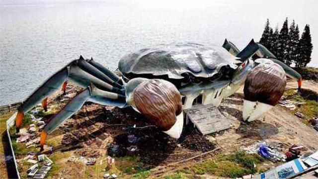 我国最让人哭笑不得的建筑，一个建大闸蟹，一个建大金龟