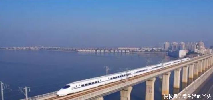 「基建」我国基建上新成就：全长150公里的跨海高铁，建成后将成