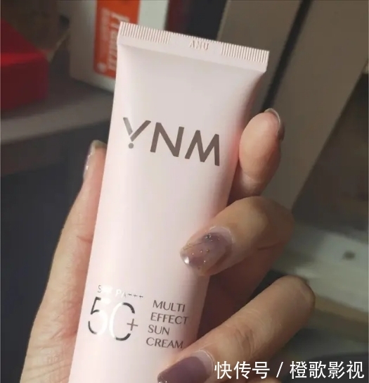 「候我们就需」适合学生党用的平价防晒霜,这几款最好用,看有你在用的吗?