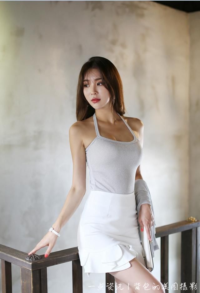 人像摄影：展现出小姐姐的优雅，让画面看上去更加的自然