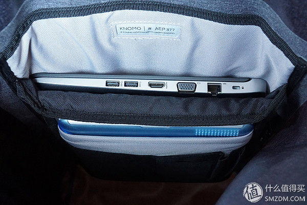 英伦气质的休闲与商务并存--KNOMO CROMWELL克伦威尔卷盖双肩包